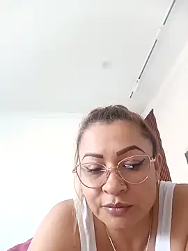 Snapshot of Asuna_yuuky chatting on 10.15.25 Asuna yuuky online show from 10.15.25