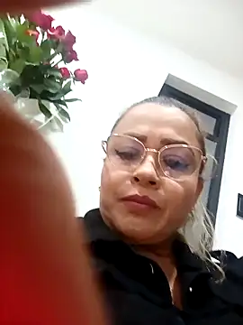 Snapshot of Asuna_yuuky chatting on 10.30.25 Asuna yuuky online show from 10.30.25