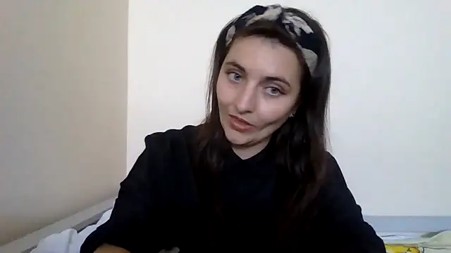 DInaraXRose online show from 09.26.25