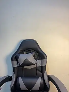 Vliacoooper2 online show from 10.12.25