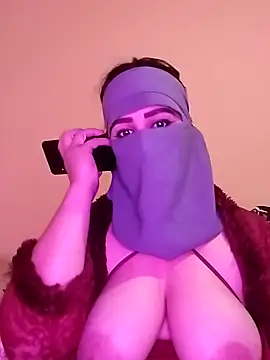 Snapshot of Sofia_maroc99 chatting on 11.06.25 Sofia maroc99 online show from 11.06.25