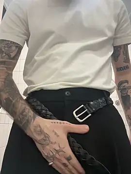 xAaronx9095 online show from 10.09.25