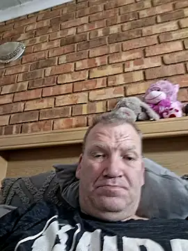 Snapshot of wallacelegend chatting on 11.11.25 wallacelegend online show from 11.11.25