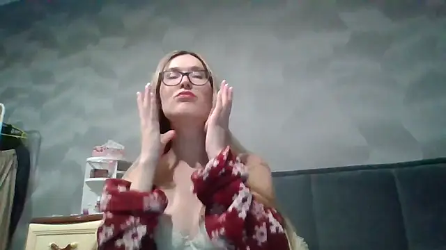 Snapshot of Jugira chatting on 01.31.26 Jugira online show from 01.31.26