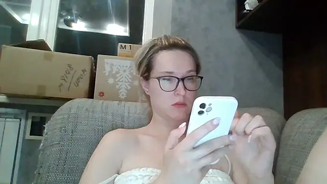 Snapshot of Jugira chatting on 06.11.26 Jugira online show from 06.11.26