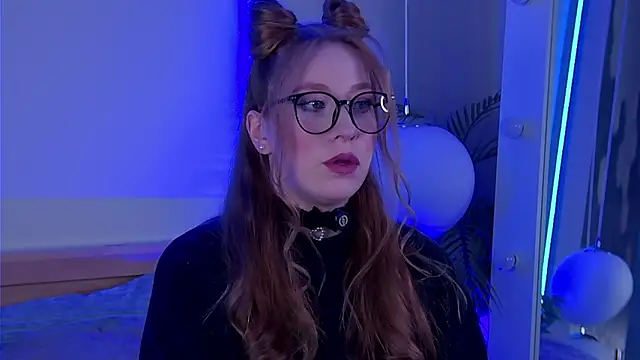 Snapshot of MiaEuphoria_ chatting on 02.03.26 MiaEuphoria online show from 02.03.26