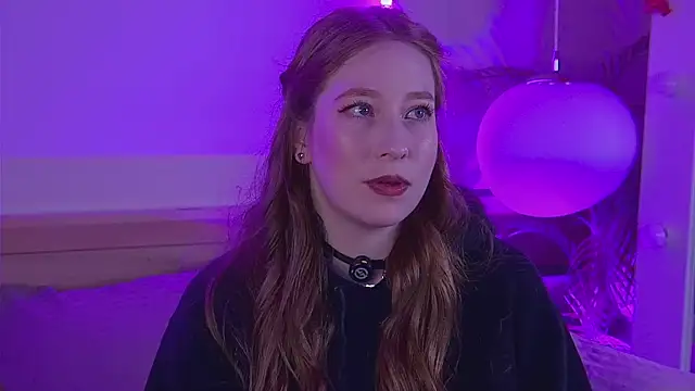 Snapshot of MiaEuphoria_ chatting on 02.20.26 MiaEuphoria online show from 02.20.26