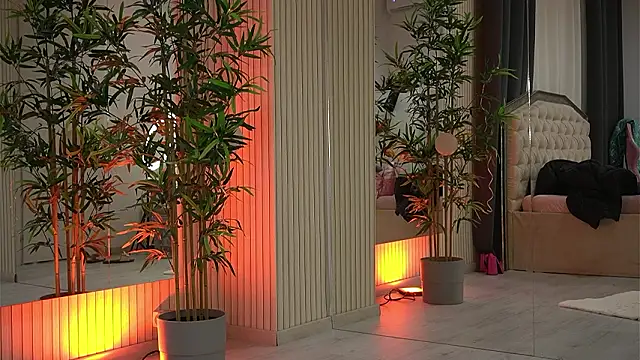 EmmaBlanco online show from 02.20.26