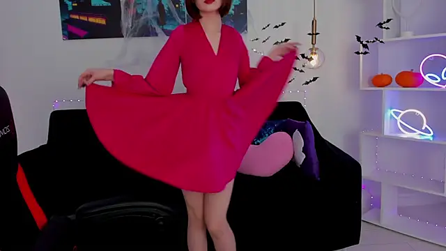 Snapshot of KiraHolli chatting on 11.02.25 KiraHolli online show from 11.02.25