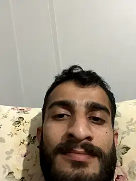 Snapshot of Ylcn11 chatting on 11.14.25 Ylcn11 online show from 11.14.25