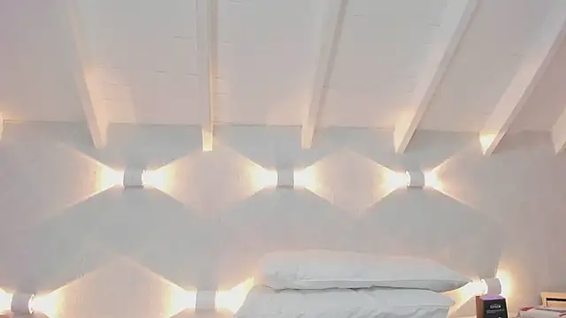 Snapshot of Princesita_Sofia_ chatting on 10.21.25 Princesita Sofia online show from 10.21.25