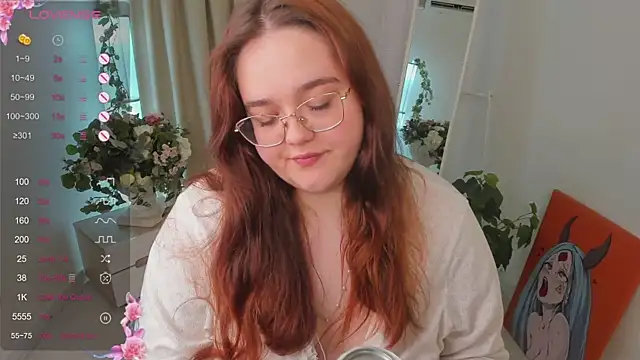 Snapshot of Neko_Moor chatting on 11.05.25 Neko Moor online show from 11.05.25