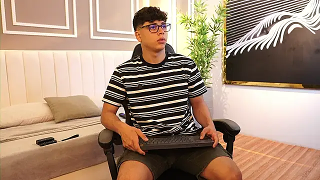 Ethan occonor online show from 12.20.25