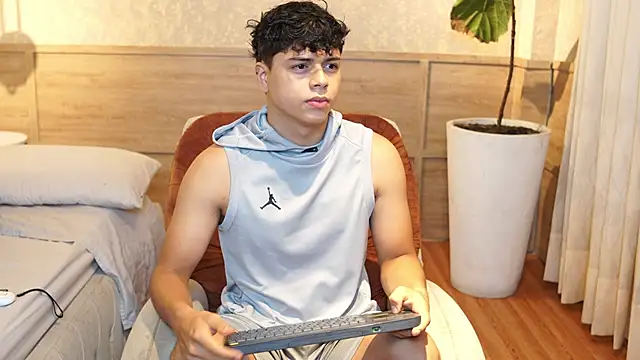 Ethan occonor online show from 02.04.26