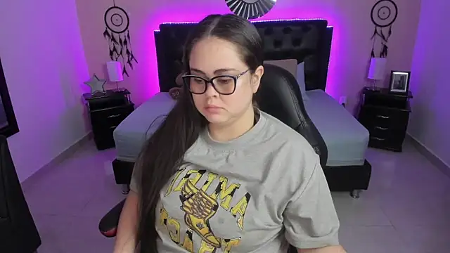 LolaVillalobos online show from 02.21.26