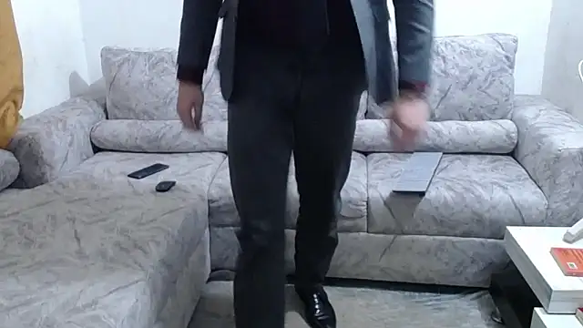 Victor Maitland online show from 10.15.25