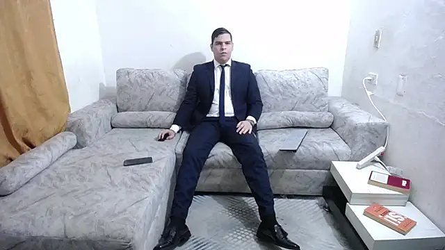 Victor Maitland online show from 06.21.26