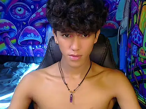 Snapshot of kenbigcockxx chatting on 06.16.26 kenbigcockxx online show from 06.16.26