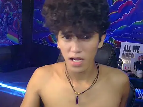 Snapshot of kenbigcockxx chatting on 07.10.26 kenbigcockxx online show from 07.10.26