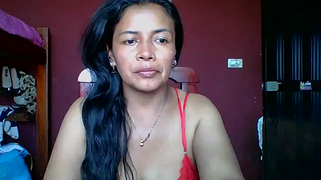 DianaOchoa  online show from 10.02.25
