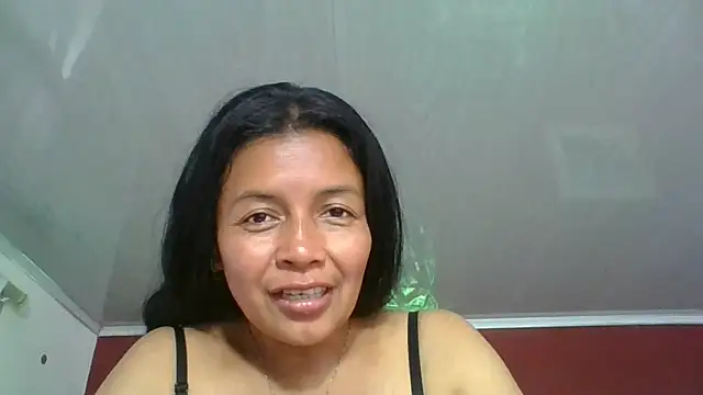 DianaOchoa  online show from 10.21.25