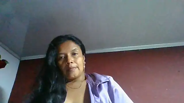 DianaOchoa  online show from 06.08.26