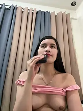 Snapshot of pinay_amaliax chatting on 07.20.26 pinay amaliax online show from 07.20.26