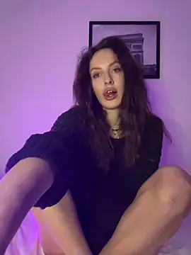 Snapshot of goodgirldevil chatting on 02.01.26 goodgirldevil online show from 02.01.26