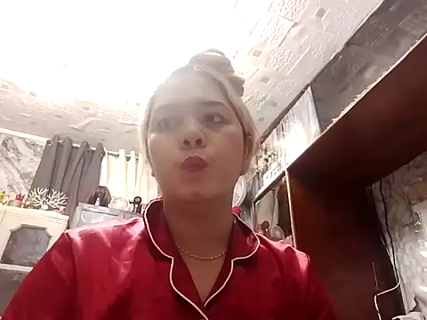 blonditax1111 online show from 10.03.25