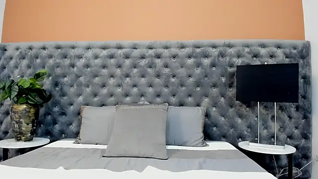 ValeSantoDomingo online show from 06.02.26