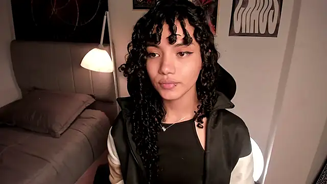 Snapshot of Nati____ chatting on 11.08.25 Nati online show from 11.08.25