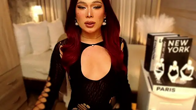 Missavacroft online show from 10.15.25