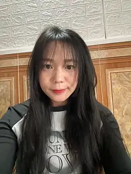 Snapshot of binejr chatting on 10.09.25 binejr online show from 10.09.25