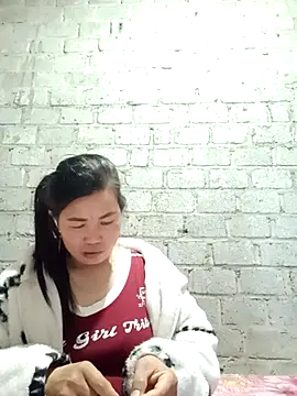 jienrrr online show from 10.15.25