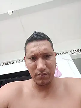 Tom Hardy11 online show from 04.02.26