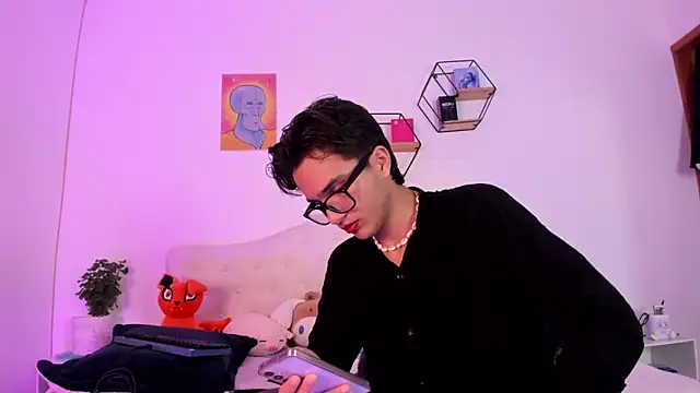 jin luna online show from 10.02.25