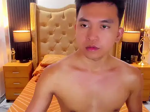 Snapshot of KingMateoGrey chatting on 04.07.26 KingMateoGrey online show from 04.07.26