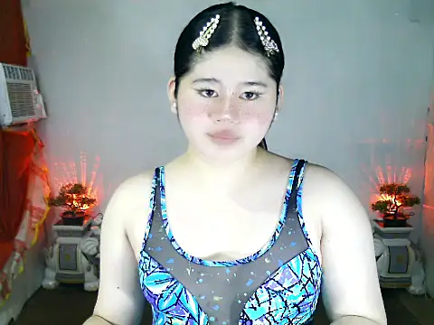 skinnygirl 69 online show from 09.18.25