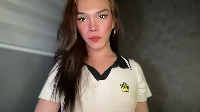 Snapshot of Misselliefayexxx chatting on 10.08.25 Misselliefayexxx online show from 10.08.25