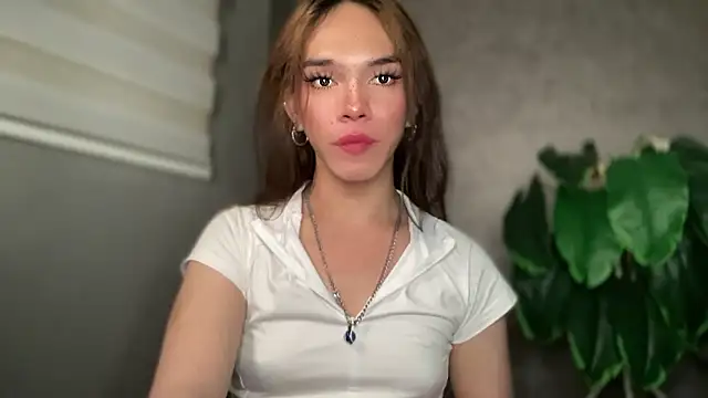 Snapshot of Misselliefayexxx chatting on 01.12.26 Misselliefayexxx online show from 01.12.26