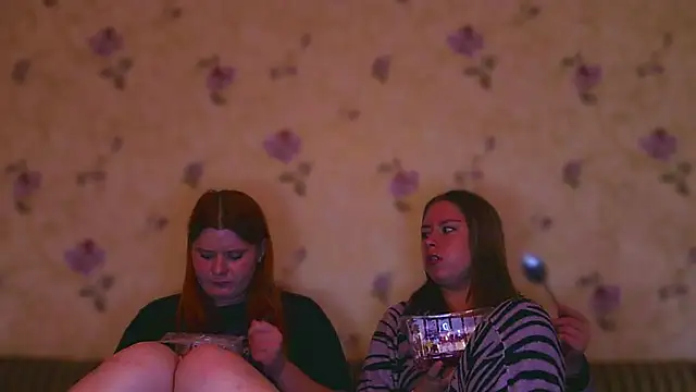 Tomyris yuki online show from 10.22.25