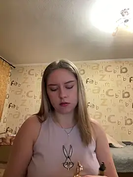 Tomyris yuki online show from 02.04.26