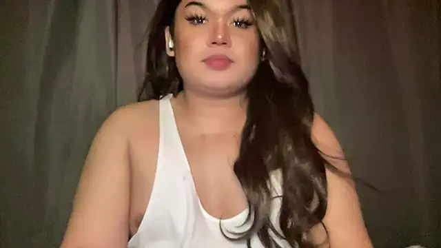 Snapshot of RedHead_Thalia chatting on 02.15.26 RedHead Thalia online show from 02.15.26