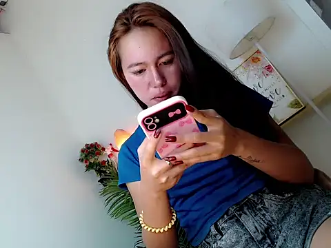 kimbratx online show from 04.16.26