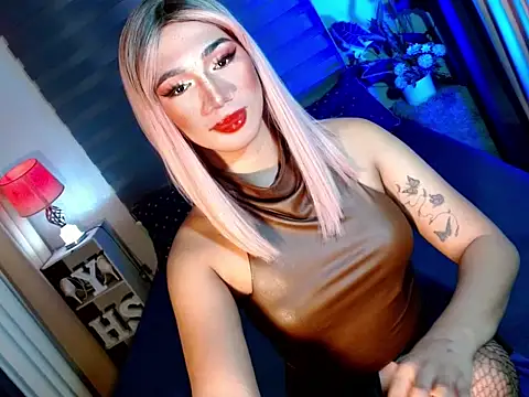 Snapshot of shane_cumsalot chatting on 10.12.25 shane cumsalot online show from 10.12.25