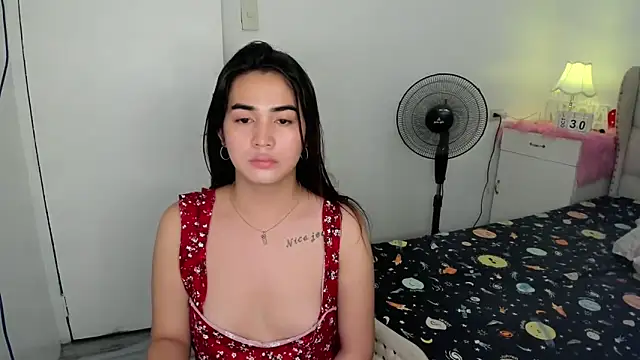 Snapshot of Alovelydoll_nica chatting on 10.29.25 Alovelydoll nica online show from 10.29.25