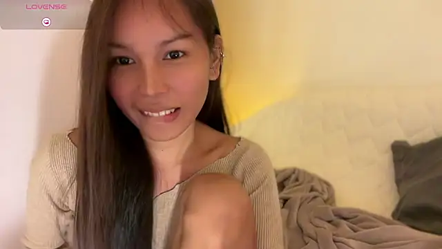 Snapshot of _sexyanne69_ chatting on 03.16.26 sexyanne69 online show from 03.16.26