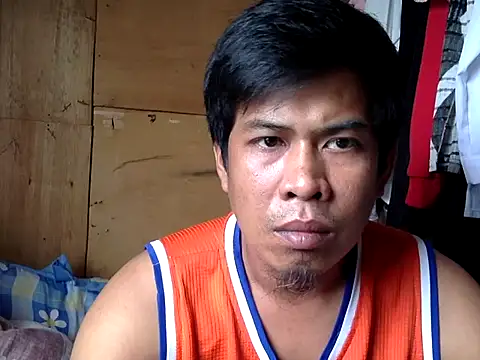 Snapshot of SteveFoxxe chatting on 10.14.25 SteveFoxxe online show from 10.14.25