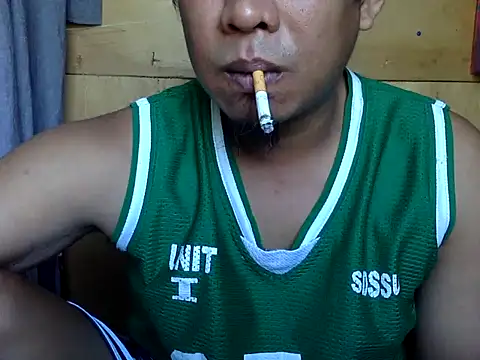 Snapshot of SteveFoxxe chatting on 10.21.25 SteveFoxxe online show from 10.21.25