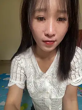 Snapshot of oneyou_400 chatting on 10.06.25 oneyou 400 online show from 10.06.25